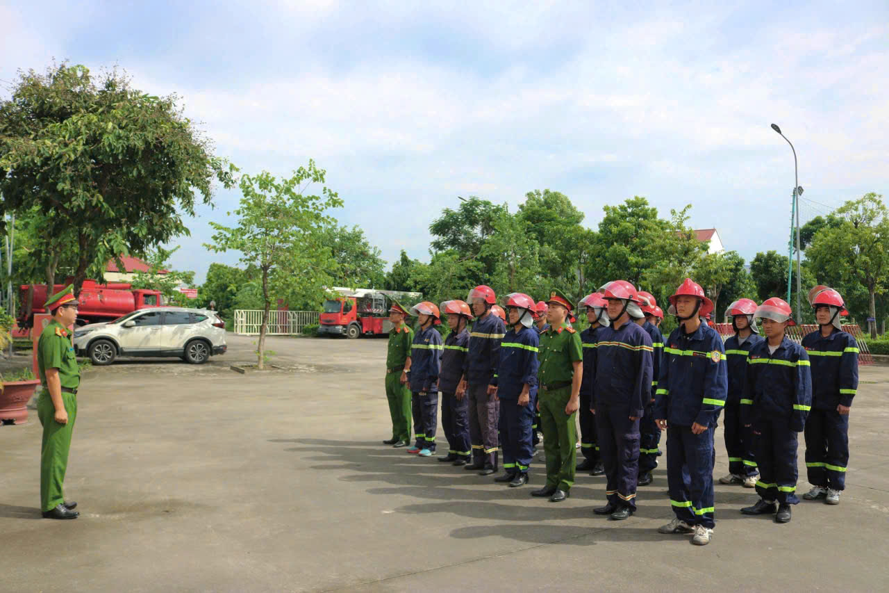 bảo vệ tuyệt đối an toàn dịp nghỉ lễ Quốc khánh 02/09: Các đơn vị phá 2 chuyên án, bắt 9 vụ, 31 đối tượng phạm tội ma túy